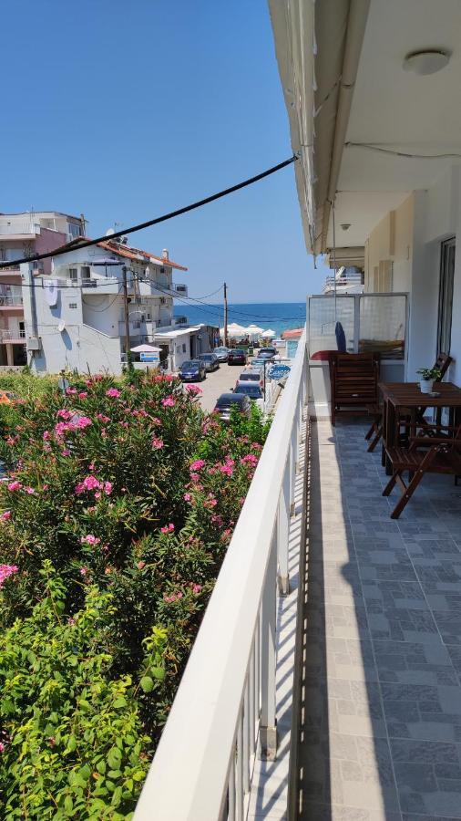 Sea Pleasure Apartment II Peraía المظهر الخارجي الصورة